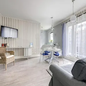 apartamenty-szafarnia-old-town.gdanskhotel.org/