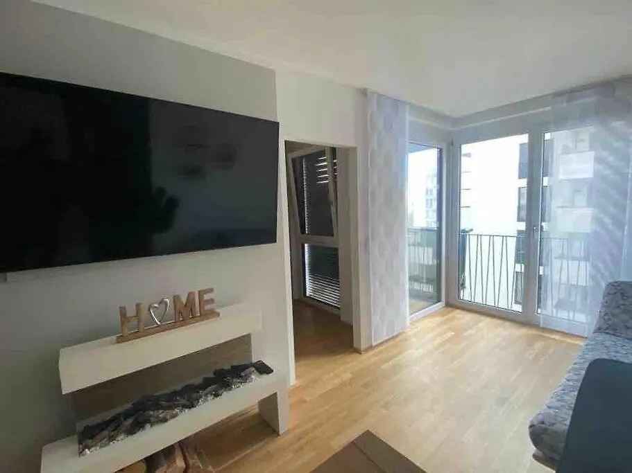 Moderne Wohnung In Der Toplage Inkl. Garage Wenen Appartement