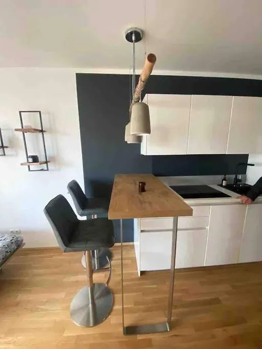 Moderne Wohnung In Der Toplage Inkl. Garage Wenen Appartement